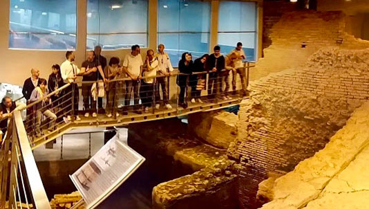 Fontana di Trevi Underground Tour